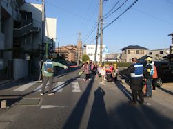 ��Q�񂳂�₩�c�`�x�P�R